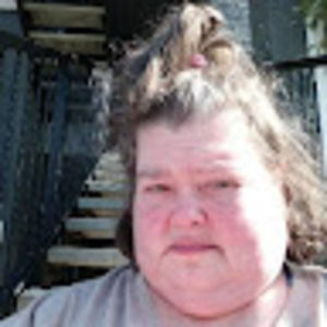 Meet your Posher, Stacy